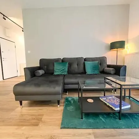 Danube Dreams Self Check-in Apartment *